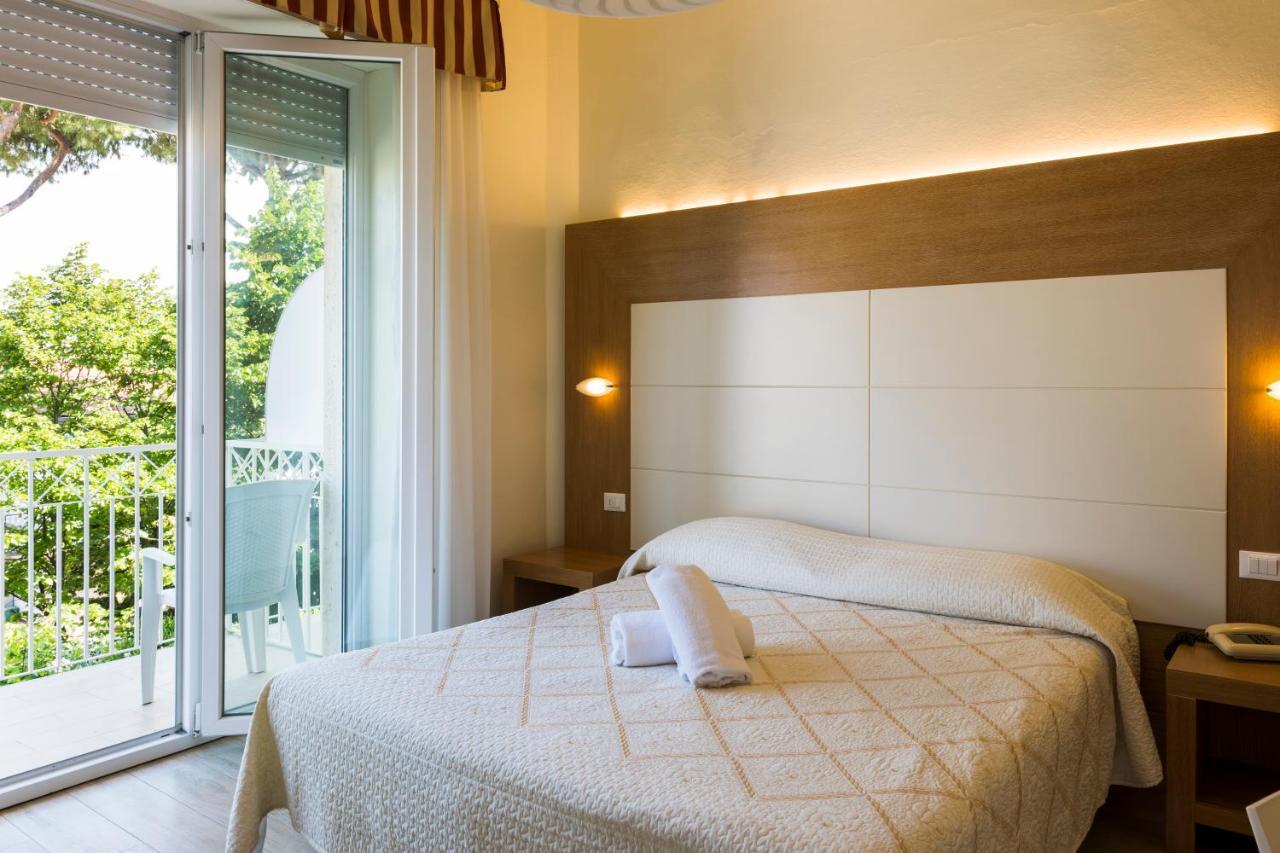 Hotel Sylvia Lido di Camaiore Exterior foto