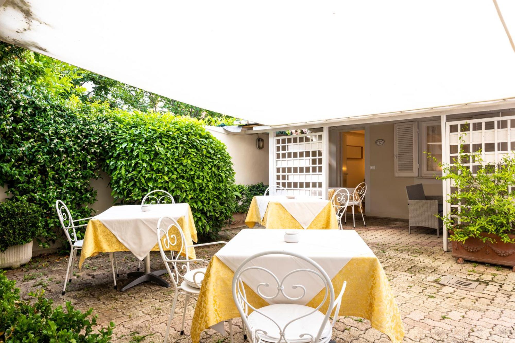 Hotel Sylvia Lido di Camaiore Zimmer foto
